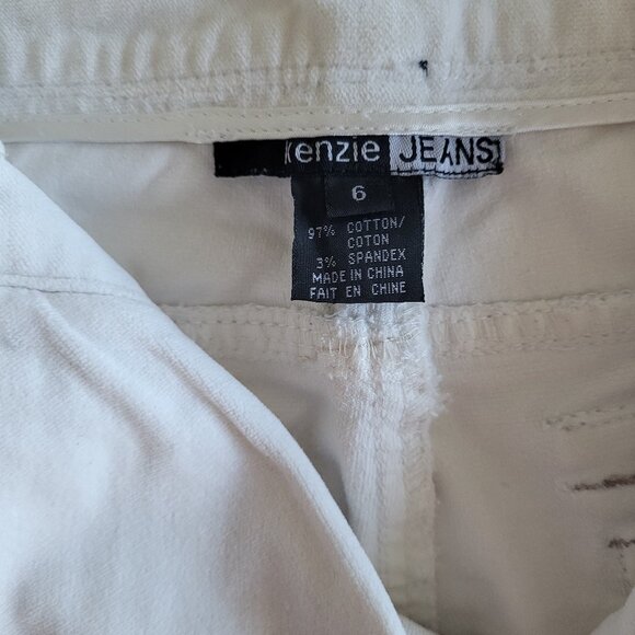 Two pairs of boot cut white jeans (Roxy jeans and Kenzie jeans) - Picture 3 of 8